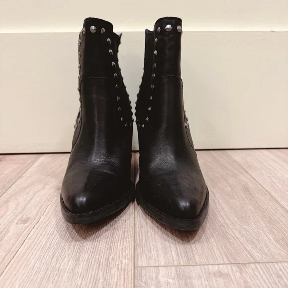 Dingo stay sassy black leather studded western booties, 8.5 - Picture 2 of 6